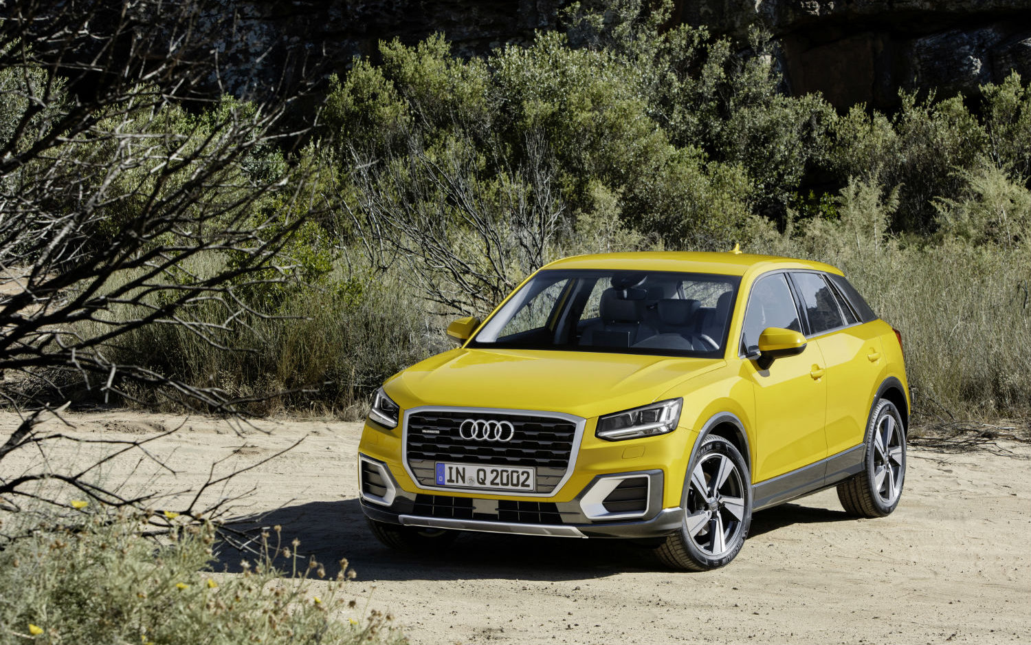 Audi Q2 S-line 2017 | SUV Drive